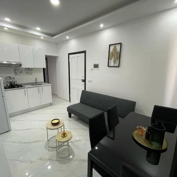 Di Rosa Apartament，位于普拉亚的酒店