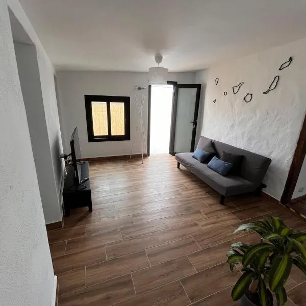 Los Abuelos Vivienda Vacacional，位于巴尔韦尔德的酒店