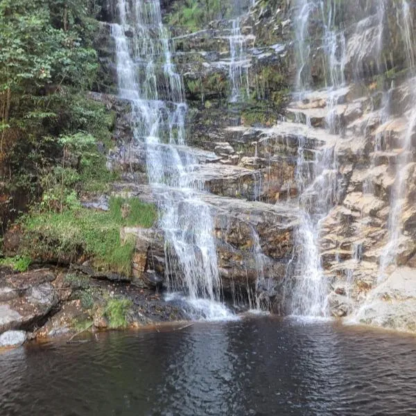 Mini casa interior Teixeira，位于Augusto de Lima的酒店