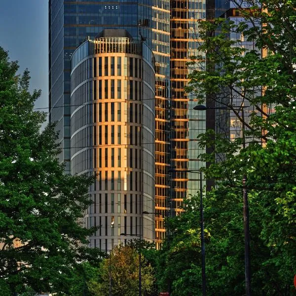 Crowne Plaza - Warsaw - The HUB by IHG，位于华沙的酒店