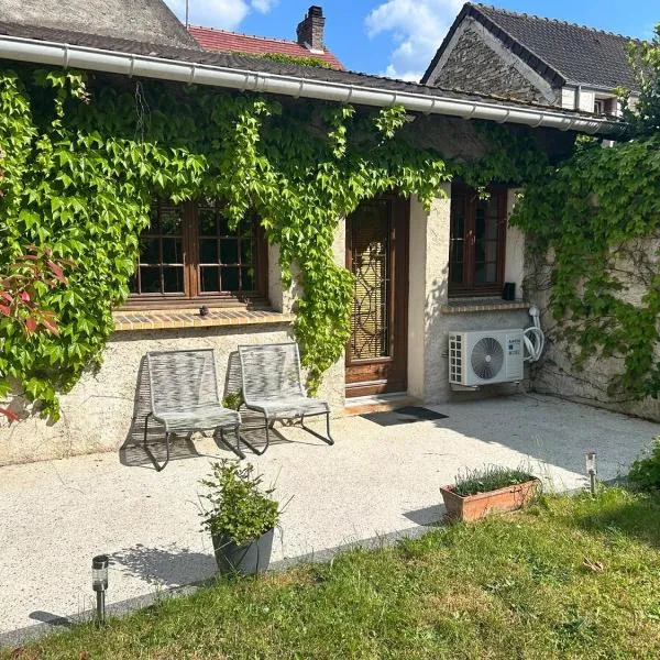 Grand studio en rez-de-jardin，位于Flins-sur-Seine的酒店