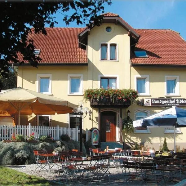 Landgasthof Adler，位于Illmensee的酒店