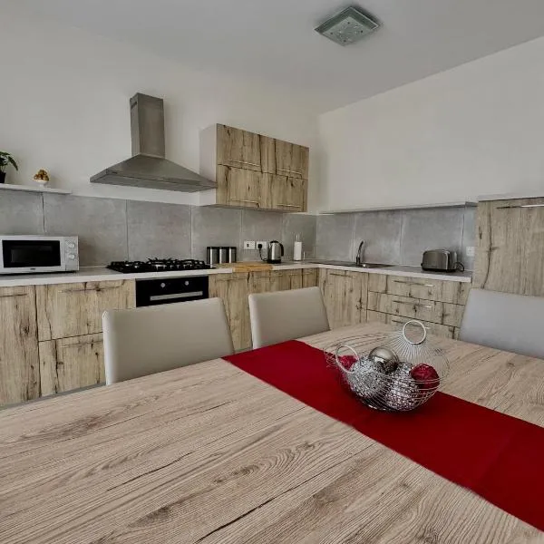 Seabreeze Marsaxlokk Apartment，位于马尔萨什洛克的酒店