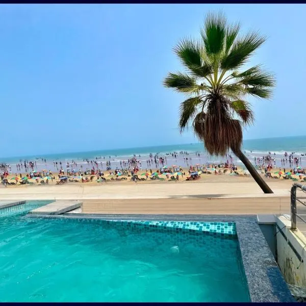 Front-Sea-View HOTEL TBS Near Jagannath Temple -SWIMMING POOL Restaurant- Lift and Parking Facilities - Fully Air Conditioning Hotel - A Top Rated Luxuary Hotel，位于普里的酒店