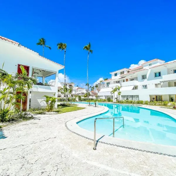 Resort BEACH Condo-HOTEL with VILLAS & PRIVATE Apartments WIFI BBQ Beach CLUB & SPA，位于蓬塔卡纳的酒店