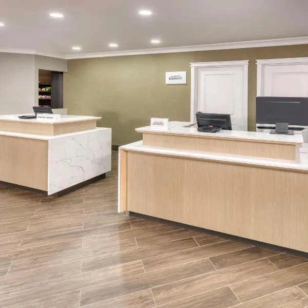 Residence Inn by Marriott Whitby，位于惠特比的酒店