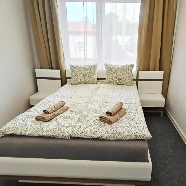 TK Apartamenty I Pokoje，位于格丁尼亚的酒店