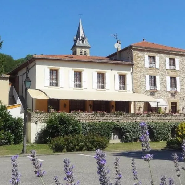 Logis Hôtel-Restaurant Le Relais，位于奥特里韦的酒店