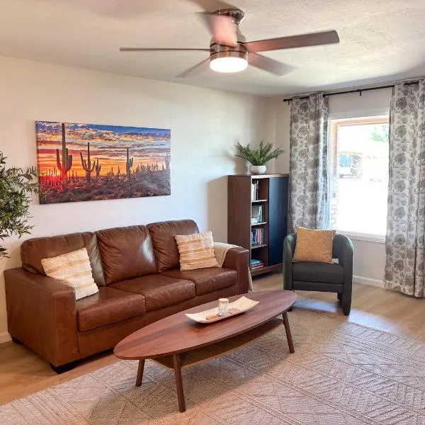 Hermosa Hideaway，位于坦培的酒店