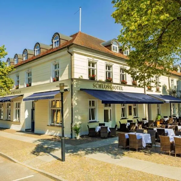 Schlosshotel Rheinsberg，位于赖因斯贝格的酒店