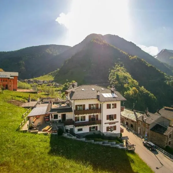 Albergo Ristorante Miralago，位于Campo的酒店