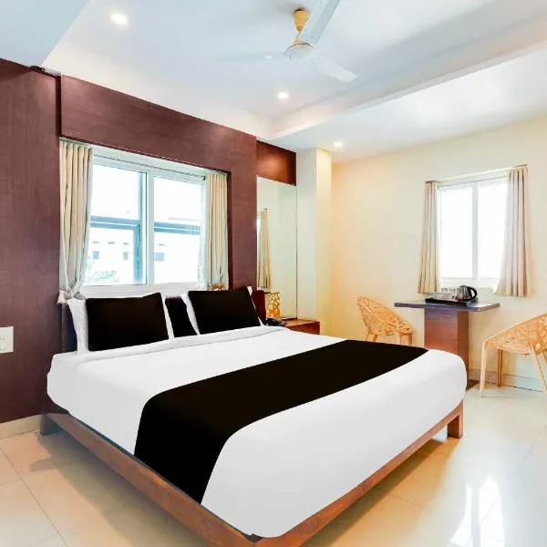 Collection O Dwarka Nagar Ramatalkies，位于维沙卡帕特南的酒店