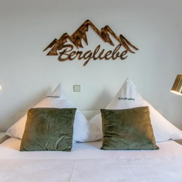 Apartment Bergliebe I Balkon I Aufzug I Stellplatz，位于施瓦岑贝格的酒店