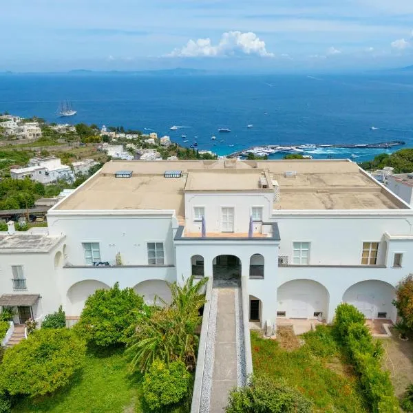Suite Palazzo Capri - Seaview，位于卡普里的酒店