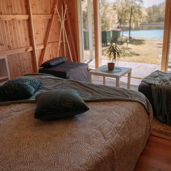 Aimasas Kempings，位于Lielie Unguri的酒店