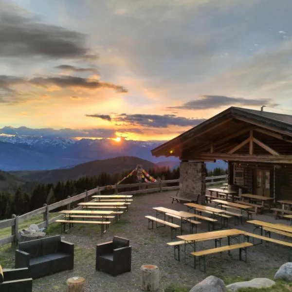 Malga Pontara，位于Bedollo的酒店