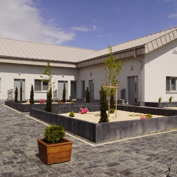 Apartamenty Róża Wiatrów，位于索莱克-特洛伊的酒店