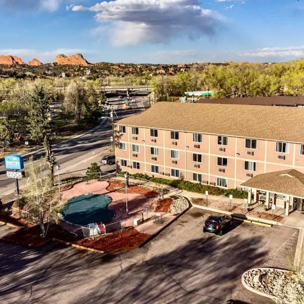 The Ridge Hotel - Manitou Springs，位于马尼温泉的酒店