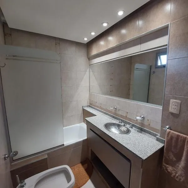 Leo XIV departamento céntrico en Santa Fe，位于圣达菲的酒店