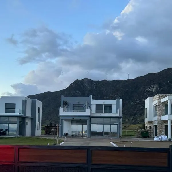 Previllage Red Apartments 9-10-11，位于科斯镇的酒店