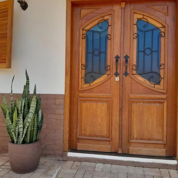 Loft Bourbon - Ideal para casais, família e trabalho，位于伊塔年杜的酒店