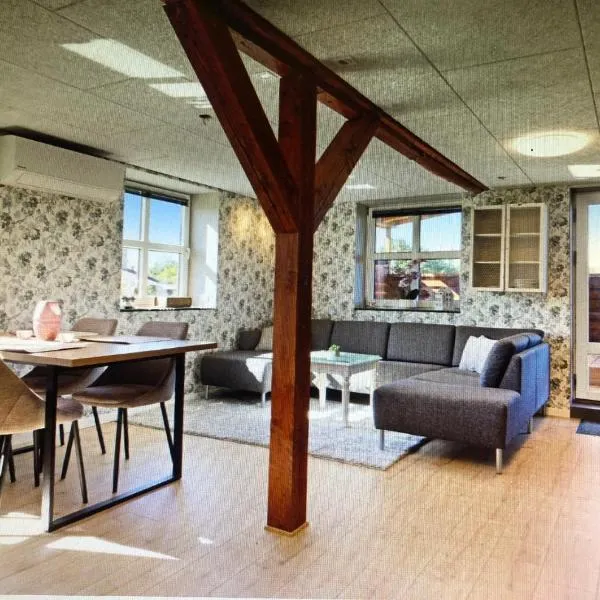 Château de Sus，位于洛肯的酒店