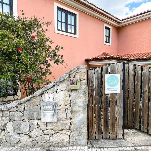 Refúgio das Artes Guesthouse，位于莫什港的酒店