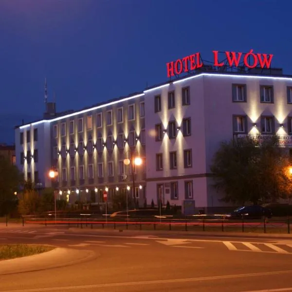 利沃夫酒店，位于Staw的酒店