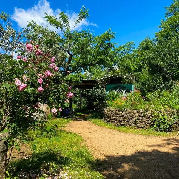 Dortoir dans la nature，位于Chambonas的酒店