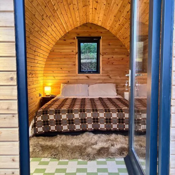 Cosy Cabin with sea view，位于布罗德港的酒店