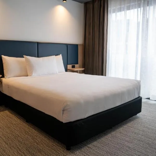 Value Suites Penrith，位于彭里斯的酒店