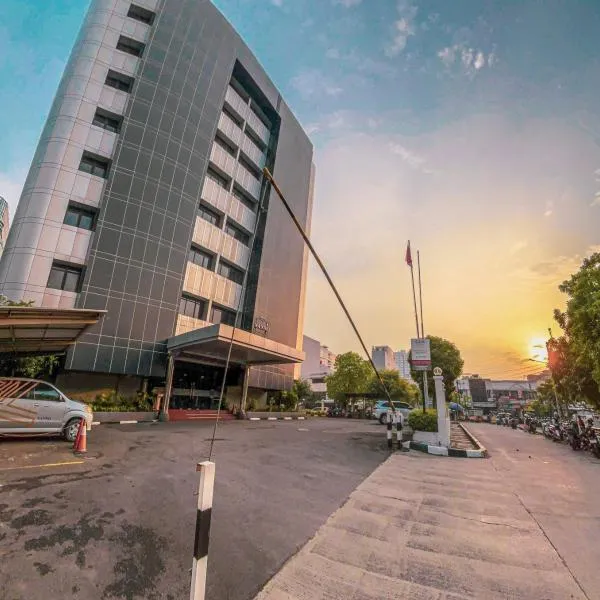 GiiA Sanno Hotel Pluit，位于雅加达的酒店