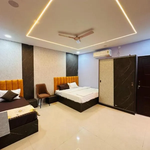 Hotel Airport Suites Suitable for Hourly Bookings，位于勒克瑙的酒店