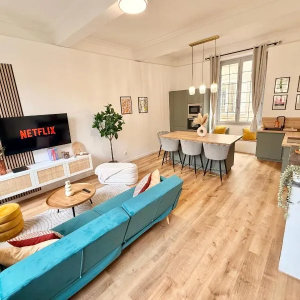 Luxueux appartement cosy, hypercentre Castres，位于卡斯特尔的酒店