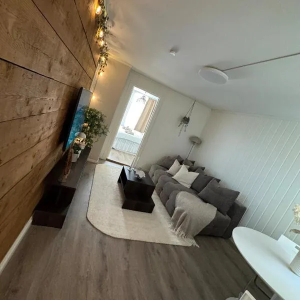 Bo i Bergens eldste smau på Nøstet - sentralt og rolig，位于卑尔根的酒店