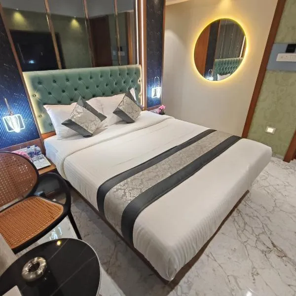 Hotel Manthan Stays - Airoli，位于纳威孟买的酒店