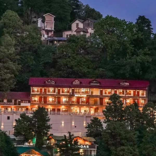 Pax Hotel Spring Solance Nr Mall Road Dalhousie，位于戴尔豪斯的酒店