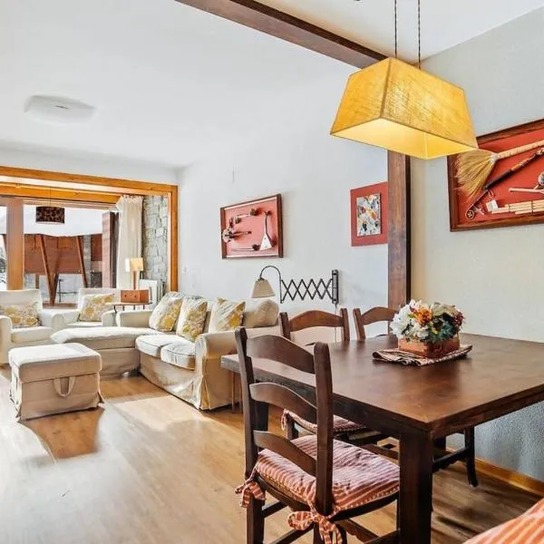 Austen - Chalet by Cardi Suites，位于福米加尔的酒店