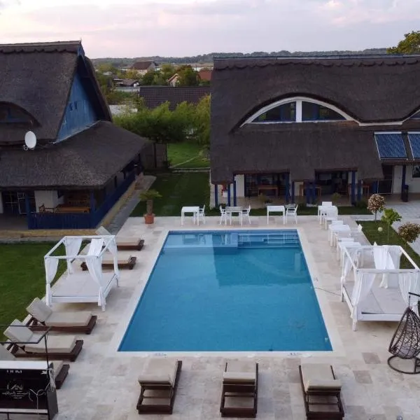 Complex Turistic Casa Anastasia，位于穆里吉奥尔的酒店