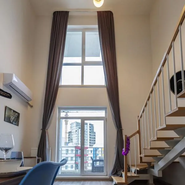 Magnificent Diamond Duplex，位于第比利斯的酒店