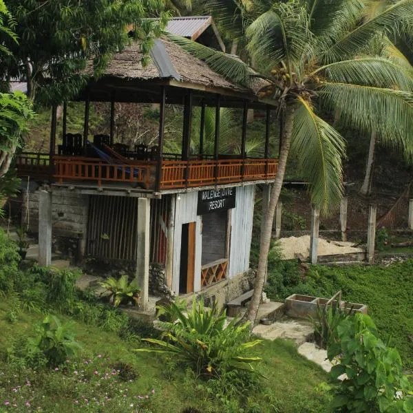 Malenge Dive Resort，位于Pulau Malenge的酒店