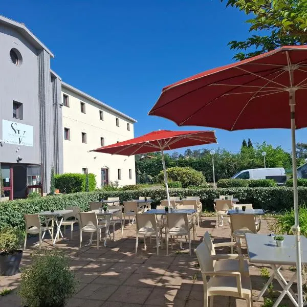 Hotel Le Saint Vincent Lyon Sud，位于Vourles的酒店