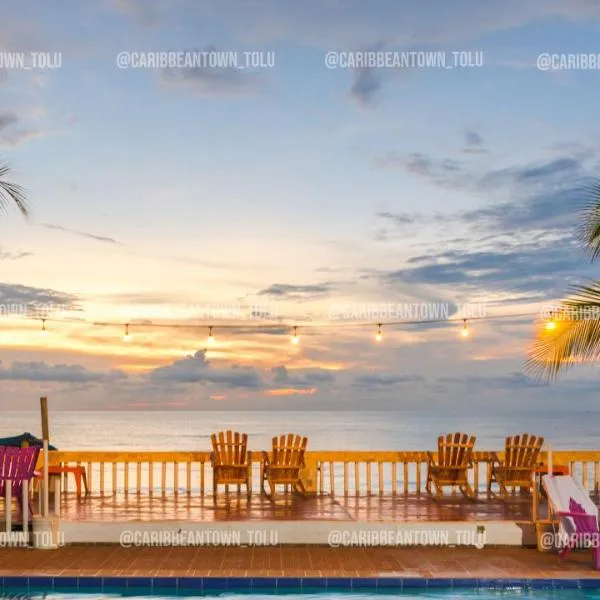 Caribbean Town Tolu，位于托卢的酒店