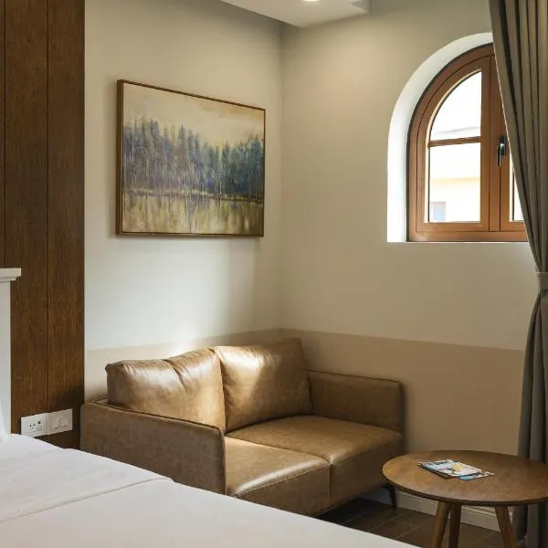 Palo Santo Hotel Phu Quoc，位于富国的酒店