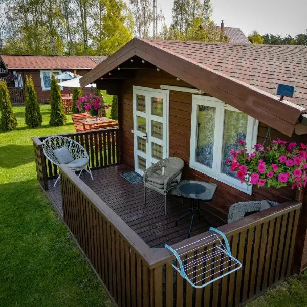 Atpūtas mājiņas Kolkā- Madaras un Rota，位于科尔卡的酒店