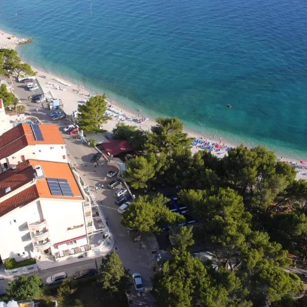 Apartments Vila Kristina，位于巴什卡沃达的酒店