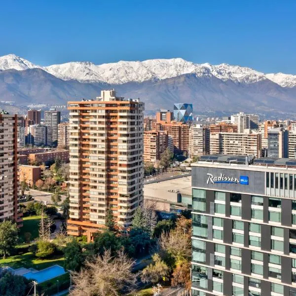 Radisson Blu Plaza El Bosque Santiago，位于圣地亚哥的酒店