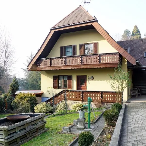 Ferienwohnung Rauchenberger，位于魏茨的酒店