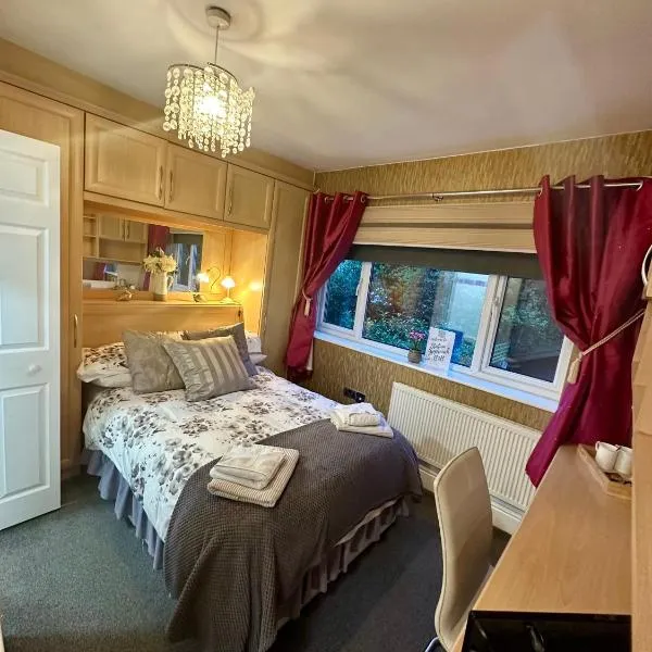 Station Approach B&B Boutique Stays，位于索利赫尔的酒店