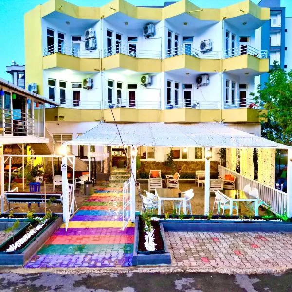FİNİKE SEVER OTEL，位于菲尼凯的酒店